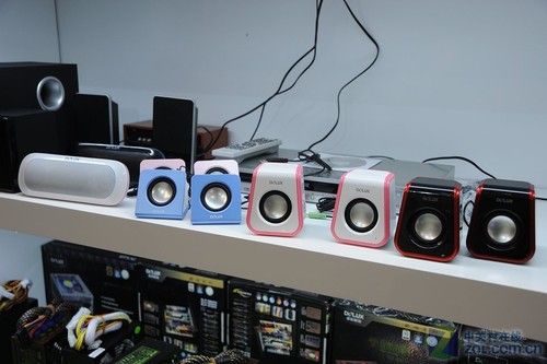 2011香港电子展 多彩创意化电子产品展示新风尚